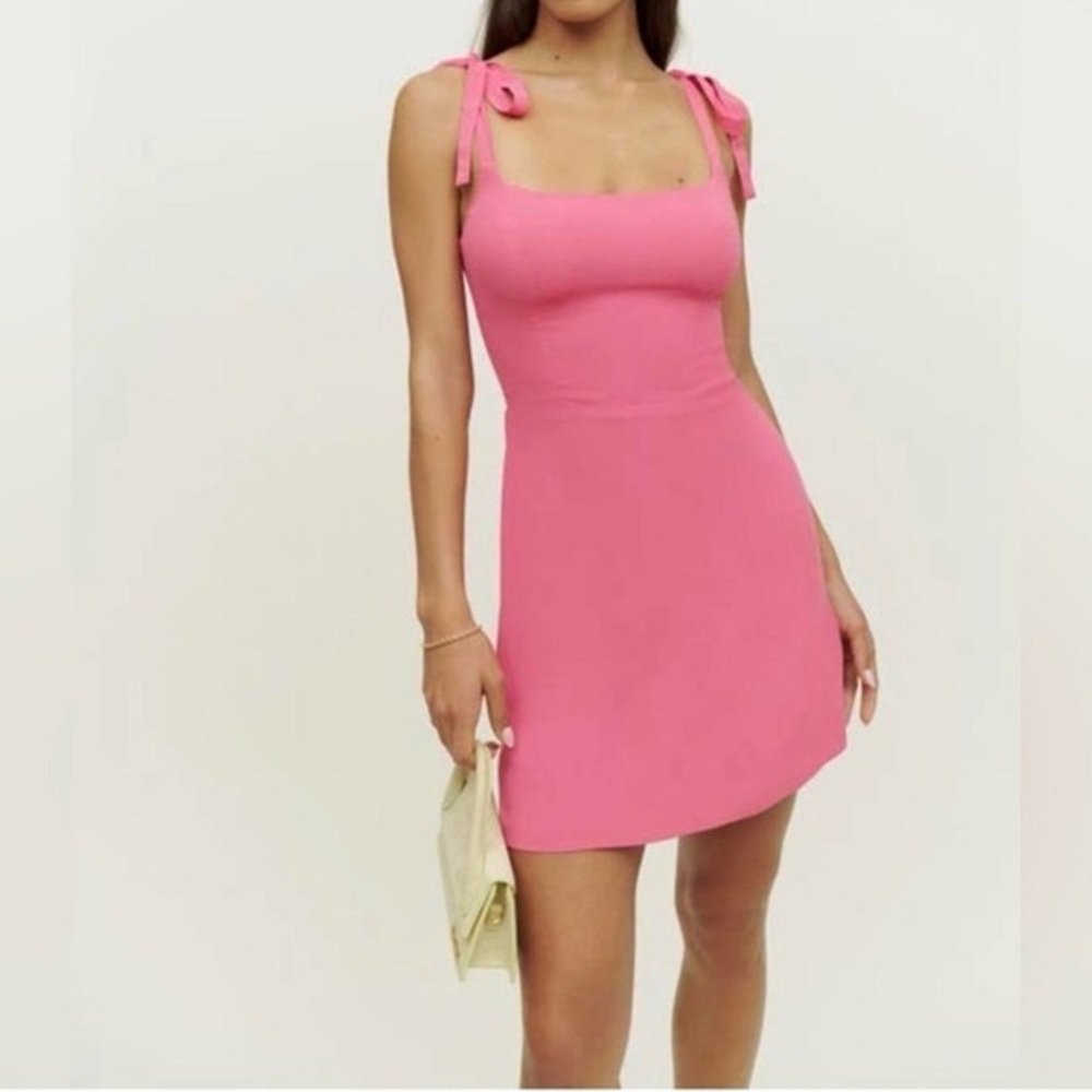 NWT Reformation Annabell Dress in Snapdragon Pink size 8